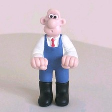 Vintage 1989 Wallace Figurine
