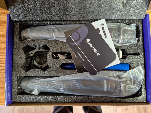 Karaoke microphone - 🎄,