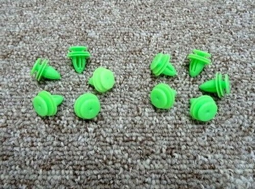 Land rover door trim clip - rover,
