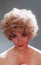 Linda Thorson Unsigned 6" x 4"