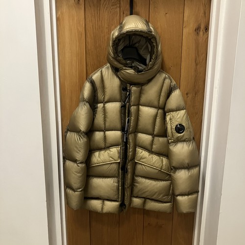 Company jacket d - company, d.d