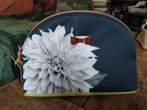 New with tags ted baker - tags, floral