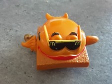 McDonalds Classic Fillet o Fish toy (24/31)