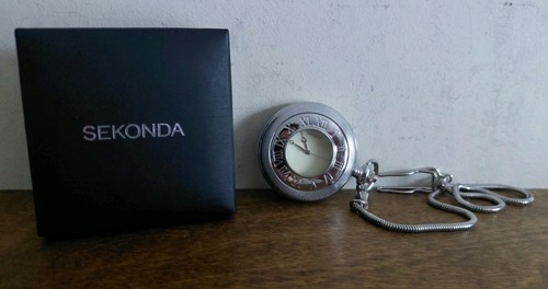 Sekonda pocket watch with box - watch,