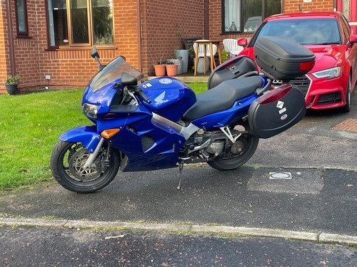 Honda vfr800 fiy 2000 - ,