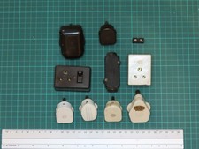 Bakelite plugs and sockets, joblot of 9 vintage items