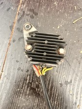 ♻️Suzuki GSXR400 GSXR 400 GK73A voltage regulator ♻️