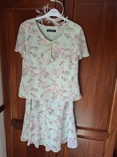 Jacques Vert 2 Piece Skirt Set
