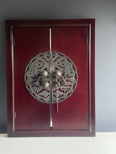 Chinese style red lacquer - red, wall