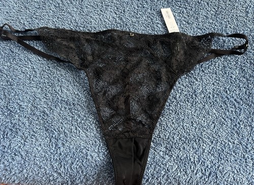 Bnwt ladies black crotchless - black,