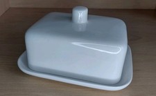 White Ceramic Butter Dish (Tray & Lid) - Dishwasher Safe