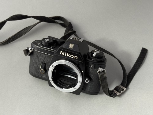 Nikon 35mm slr - nikon, em