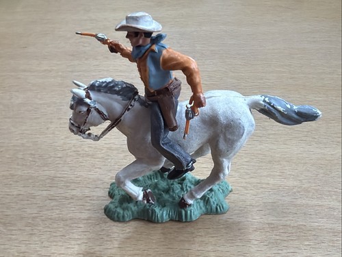 Herald cowboy mounted horse - herald,