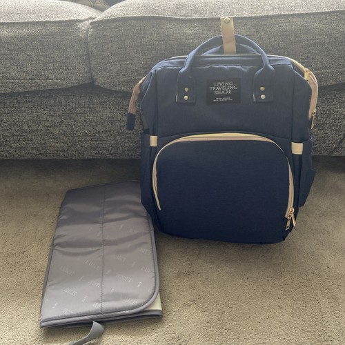 Living traveling share - traveling,
