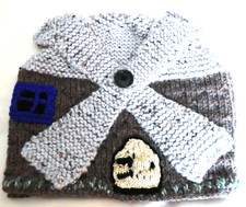 BRAND NEW HAND KNITTED