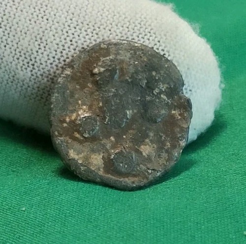 Medieval lead pilgrims - lead, token