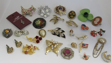 Vintage Contemporary Brooches Collection  Job Lot x 30