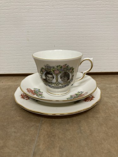 Royal memorabilia prince - royal,