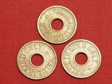3 x Vintage Copper-Nickel Amusement Arcade Gaming 3d 3p Tokens
