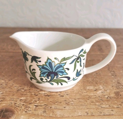 Midwinter spanish garden retro - spanish,