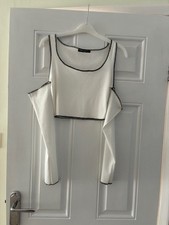 Small Ribbed Cold Shoulder Long Sleeved Top