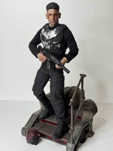 Hot toys the punisher 6 - hot,