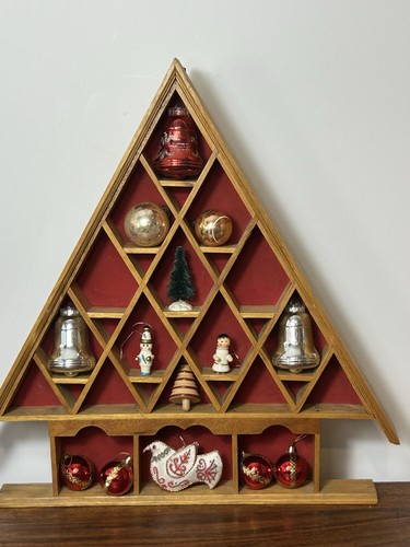 Vintage christmas tree display - christmas,