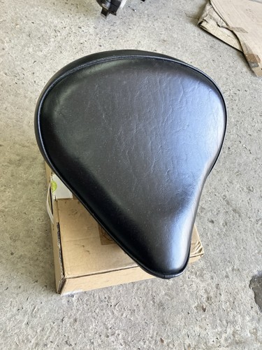 Pera solo seat - large,, never