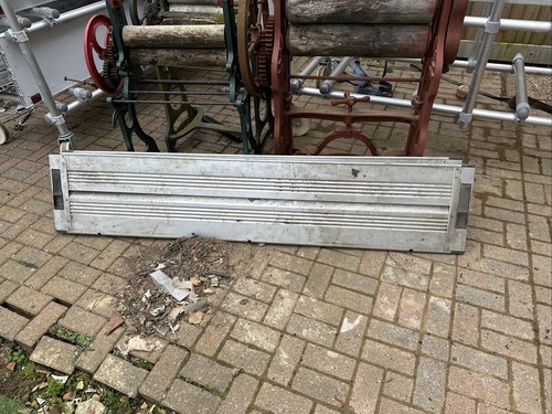 Silver dropside tailgate - silver,