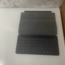 Apple iPad Pro 9.7" Smart