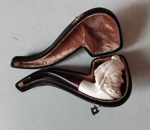 Meerschaum tobacco pipe box - meerschaum,