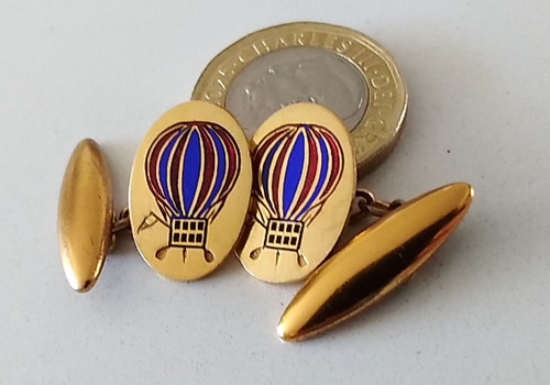 Vintage hot air balloon - hot,