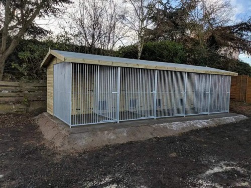 Five bay dog kennel - five,