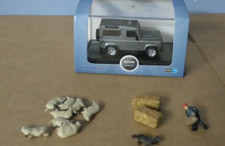 'feeding sheep' inc oxford diecast 1:76 landrover(modern silv)+ sheep+ man+ hay