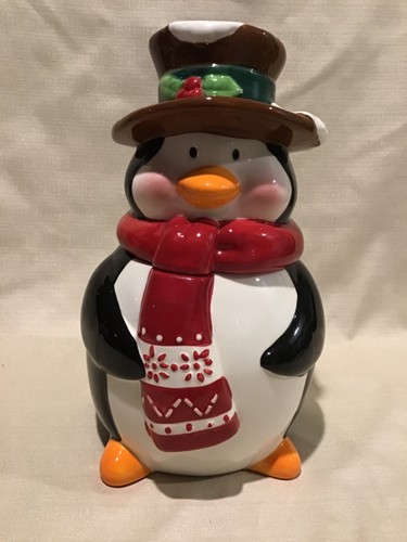 Adorable penguin ceramic - 11”,