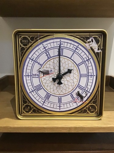 Beautiful working clock - beautiful,