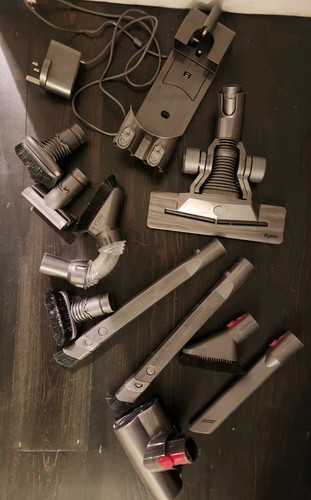 Dyson wall charging - , station