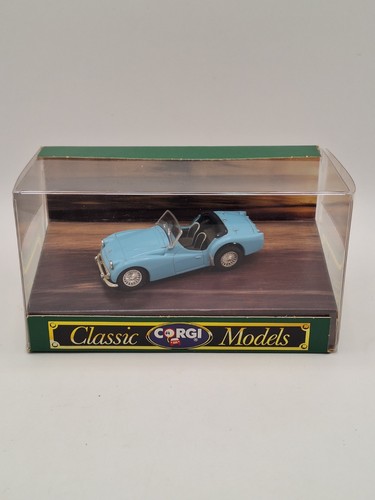 Corgi d737 triumph tr3a 43 - corgi,