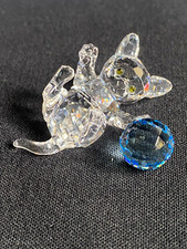 SWAROVSKI KITTEN LYING WITH
