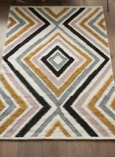 NEXT SIA DIAMOND GEO RUG 120cm
