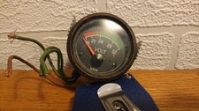 Vintage Car voltmeter 18-32