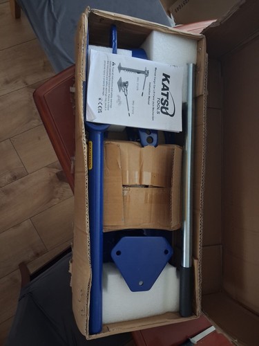Compact benchtop tube bender - tube,