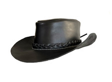 Full-grain non-toxic veg-tan