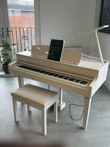 Yamaha grand piano - yamaha,