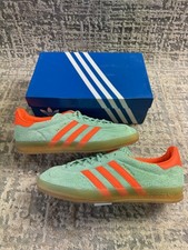 Size 11 - Adidas Originals