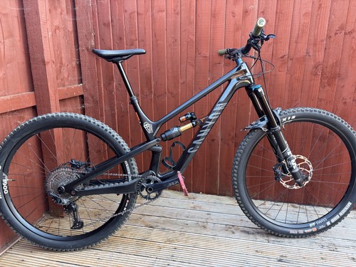 Canyon spectral cf7 29er size - spectral,