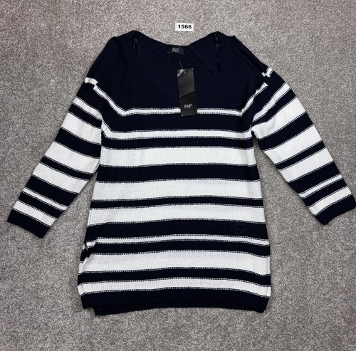Navy and white - white, striped