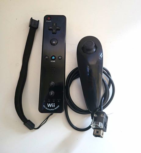 Nintendo wii remote plus - remote,