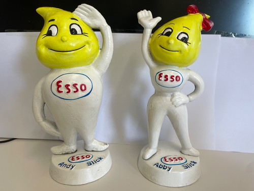 Esso advertising andy and abby - andy,