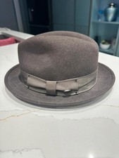 Baileys of Hollywood Men’s